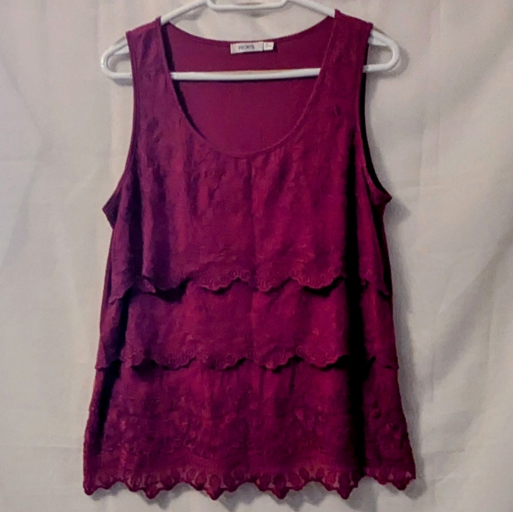 Tired Lace Tank Top in Deep Pink Ricki's Size Large